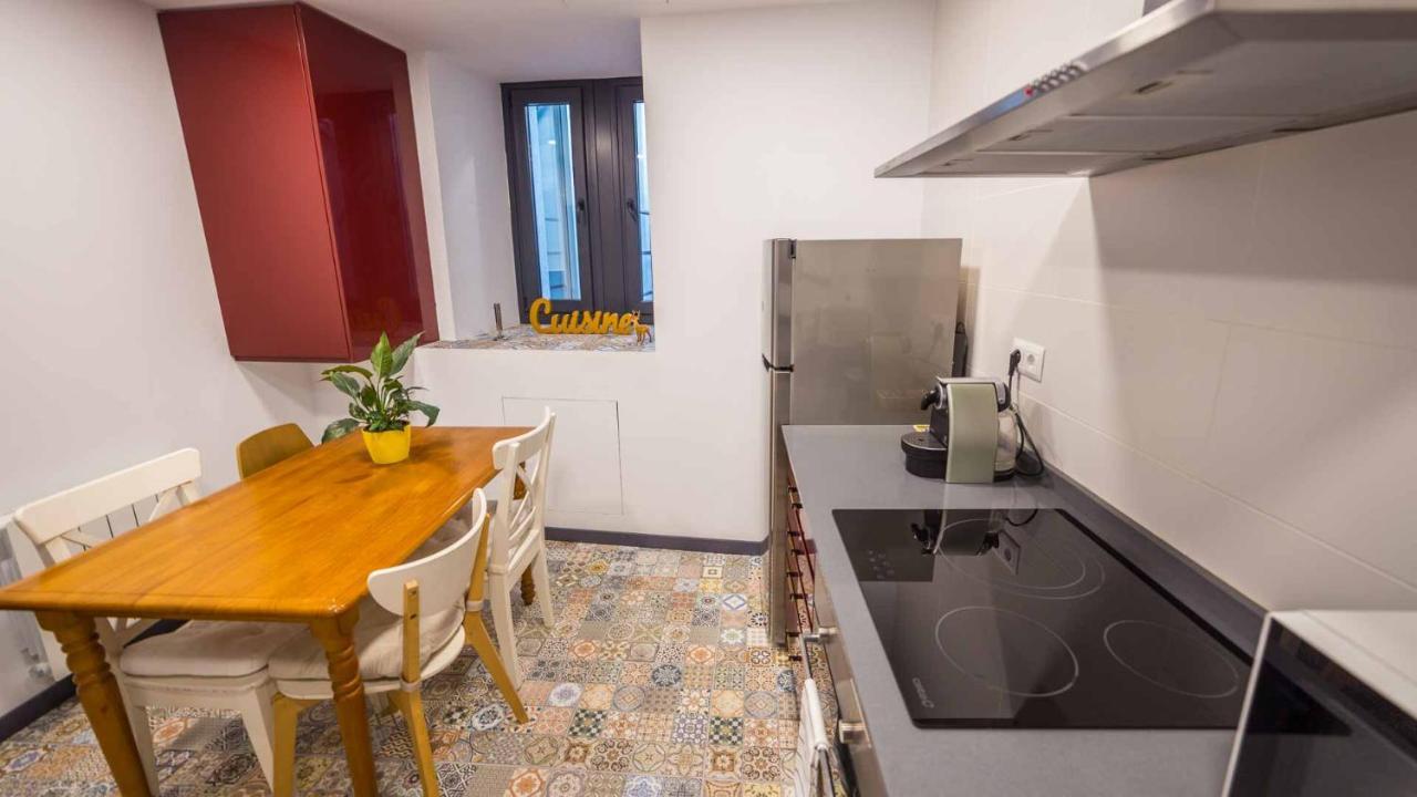 Groc Rooms La Seu d'Urgell Bagian luar foto